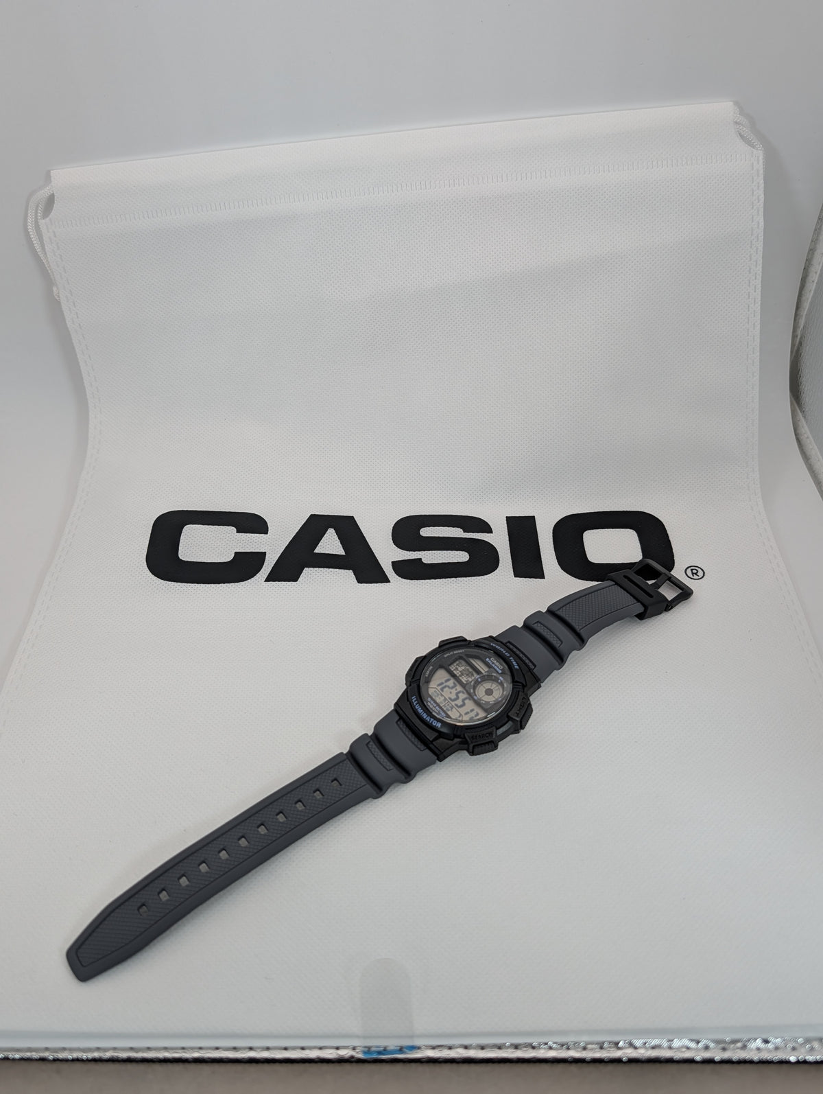 Casio AE-1000W-8AVCF World Time Digital Men's Watch with dust bag - 45mm