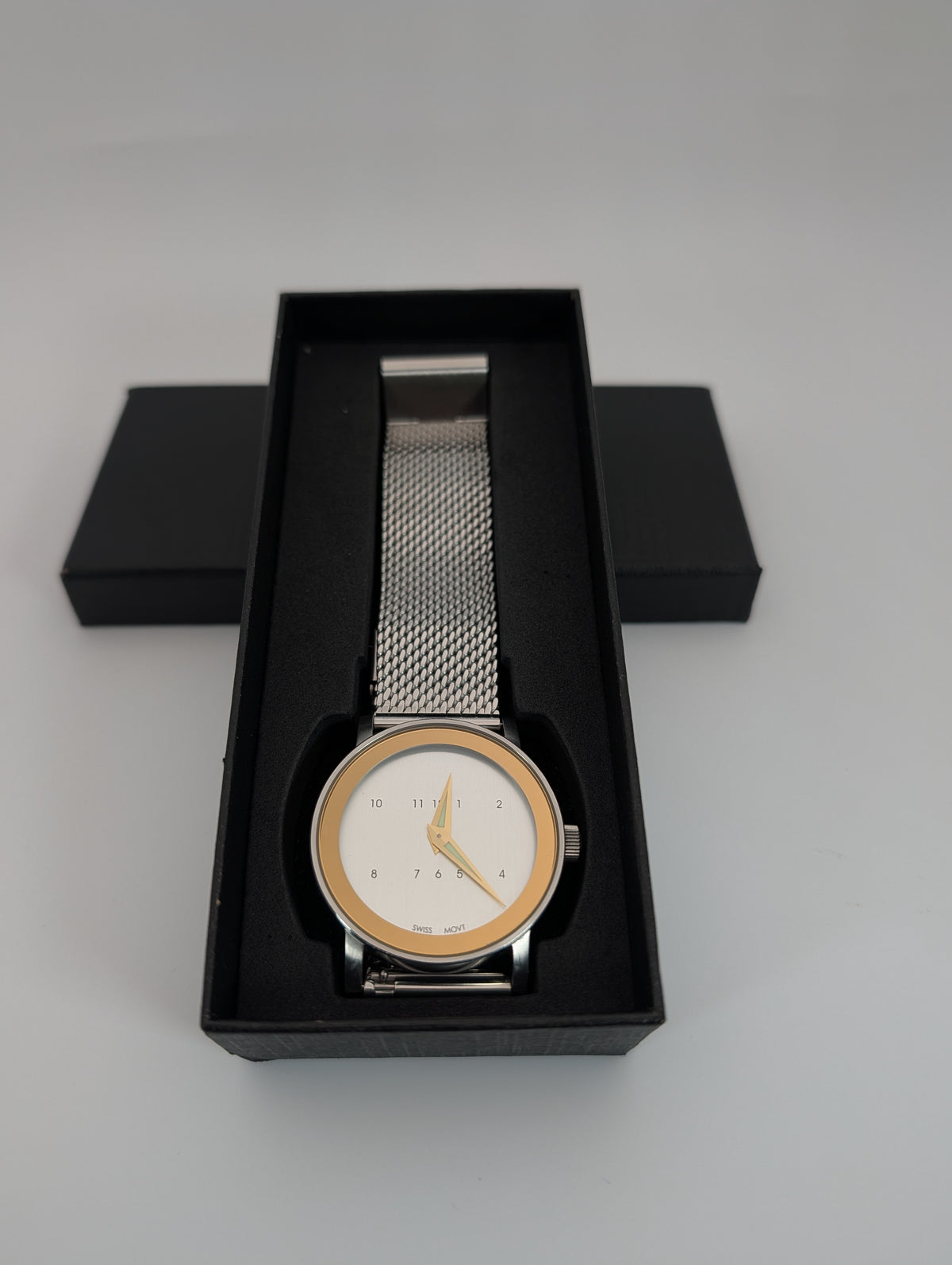 Android/Aragon AD404 Horizon Swiss Quartz 40mm