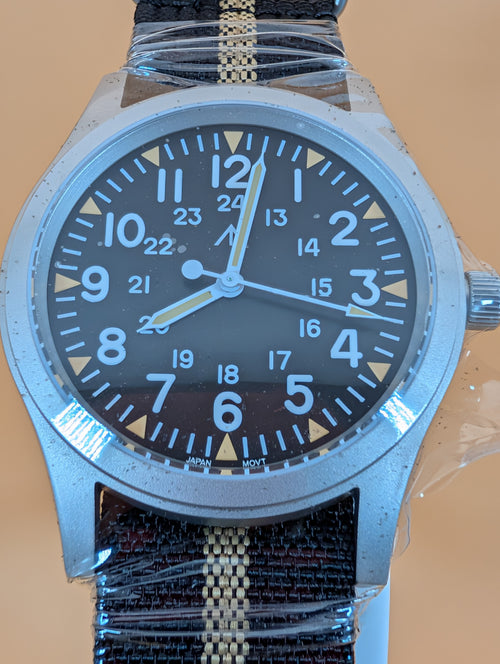 Militado ML05B men's Field watch - 38mm with 2 bonus straps