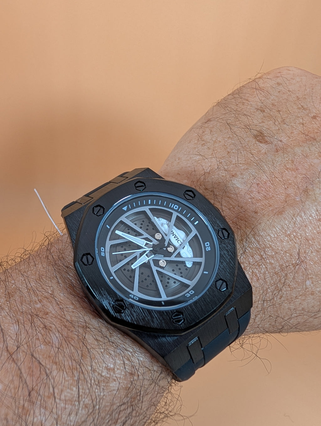 Invicta Speedway RIM men's watch - 42mm
