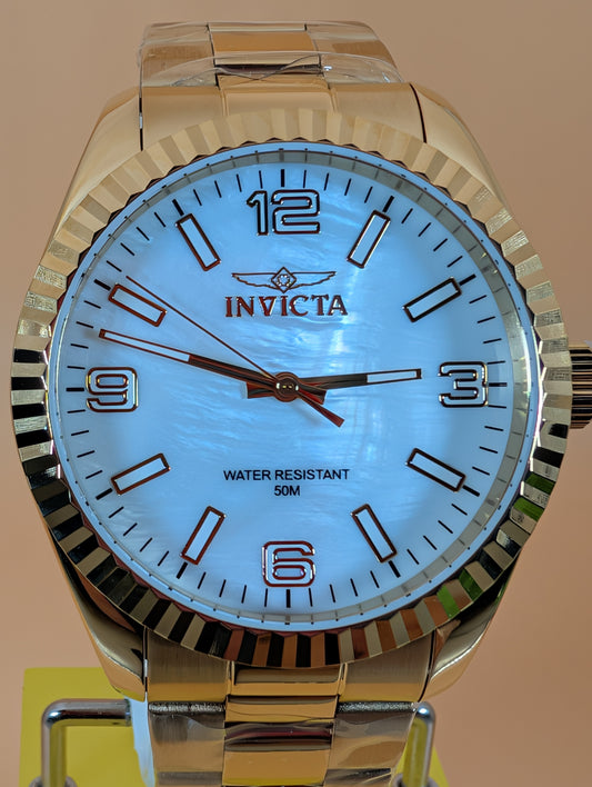 Invicta Specialty Wesbridge men's watch with genuine Mother of Pearl dial - 43mm