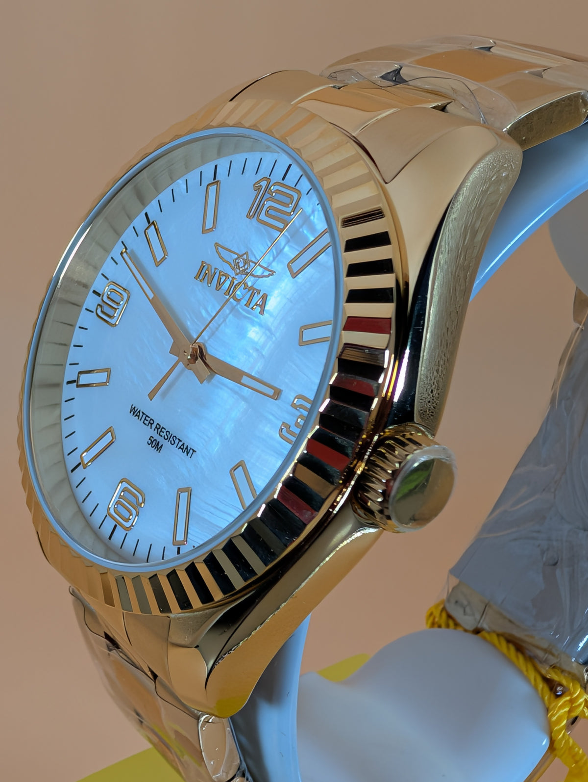 Invicta Specialty Wesbridge men's watch with genuine Mother of Pearl dial - 43mm