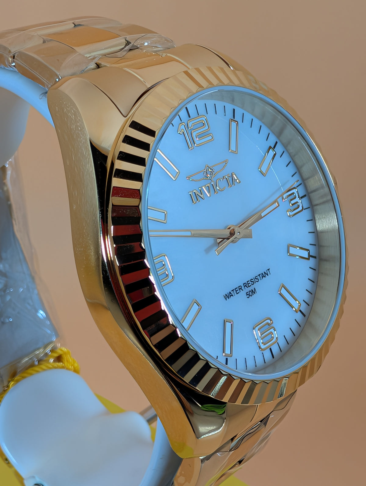 Invicta Specialty Wesbridge men's watch with genuine Mother of Pearl dial - 43mm