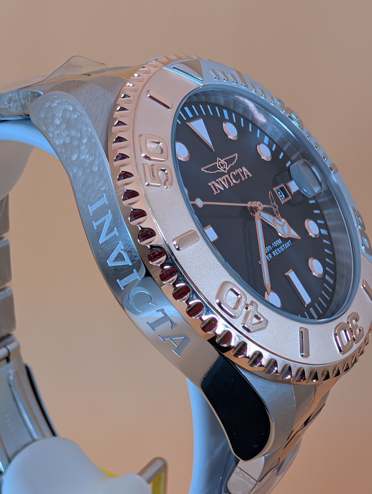 Invicta Pro Diver men's watch - 47mm includes Impact travel case