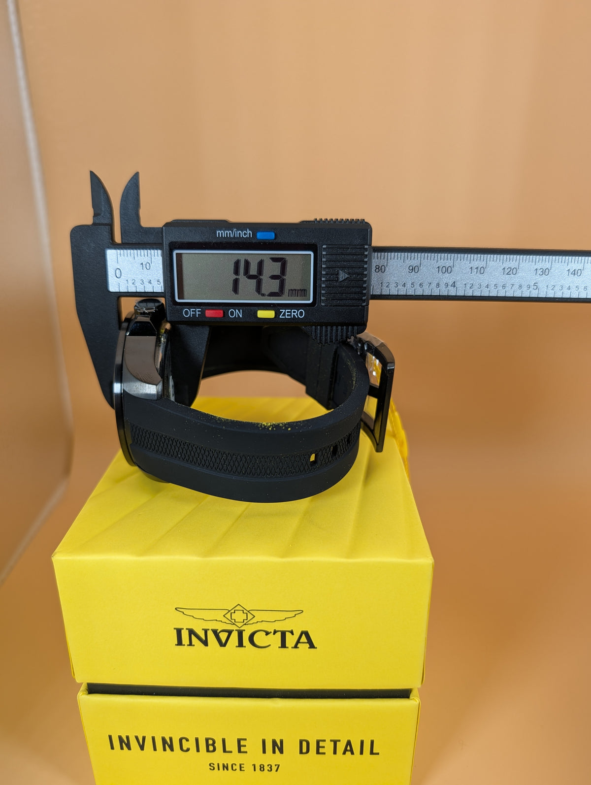 Invicta Pro Diver men's watch - 50mm