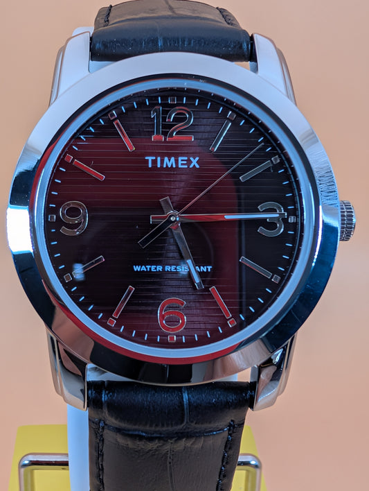Timex Classic men's watch - 39mm w/2 additional straps
