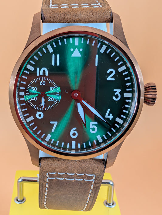 Corgeut CG2022 hand-wound Men's Pilot Watch - 42mm