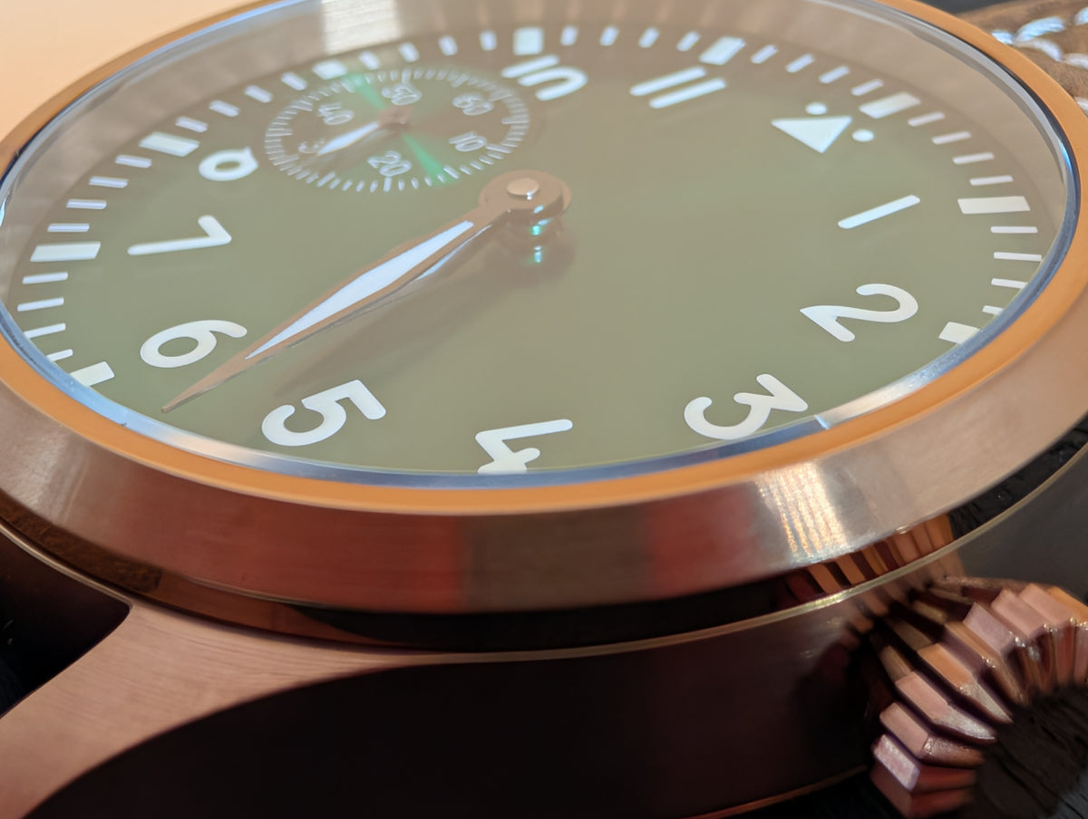 Corgeut CG2022 hand-wound Men's Pilot Watch - 42mm