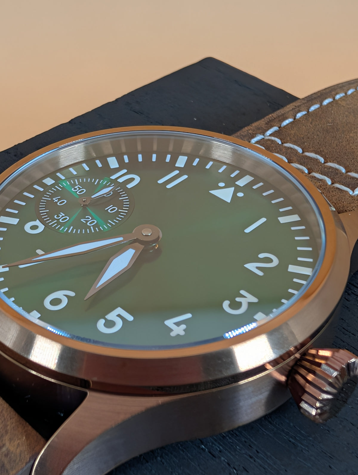 Corgeut CG2022 hand-wound Men's Pilot Watch - 42mm