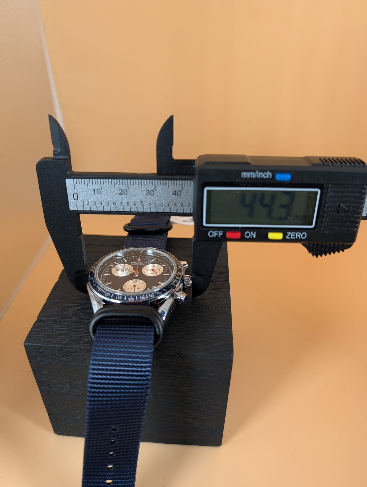 Megir MG-2247 Men's Chronograph watch - 42mm (comes with 2 bonus straps)