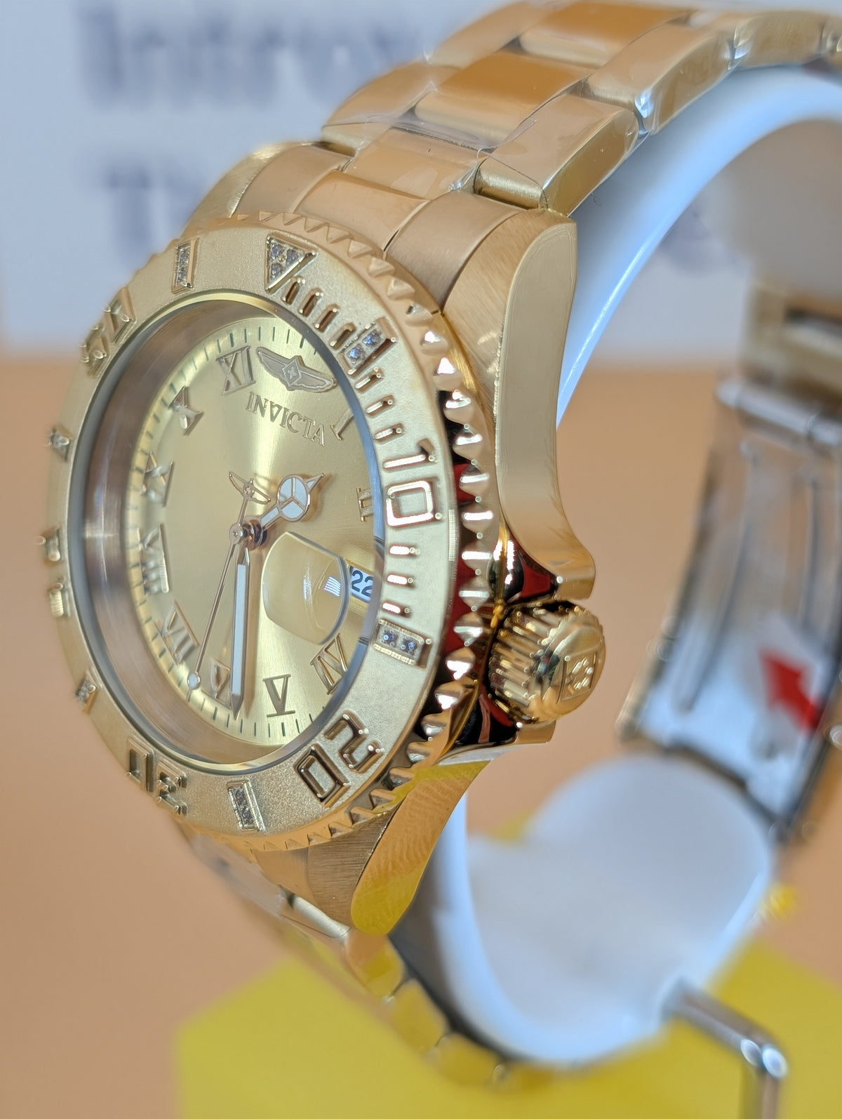 Invicta Pro Diver Diamond Accented Men's watch - 40mm