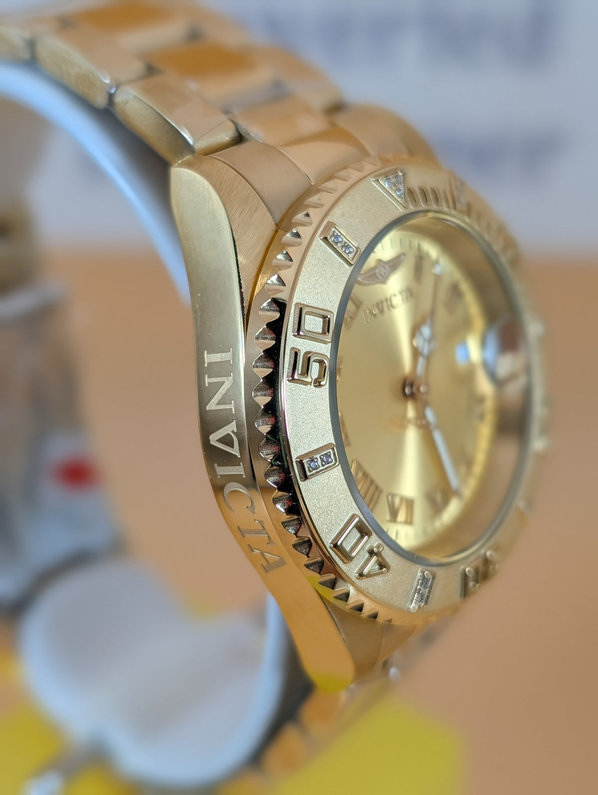 Invicta Pro Diver Diamond Accented Men's watch - 40mm