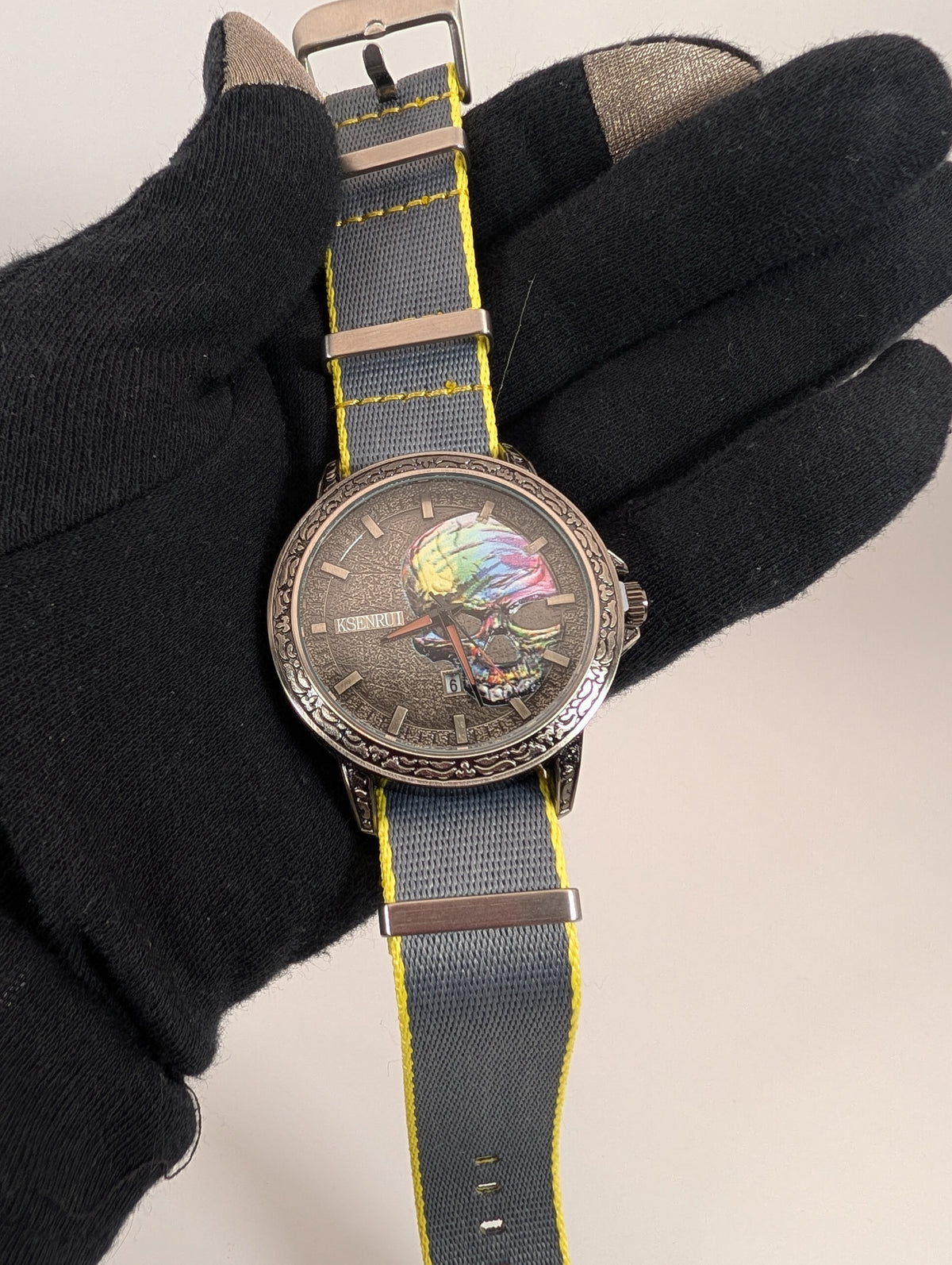 KSENRUI Iridescent Skull Men's Watch with bonus NATO strap - 45mm