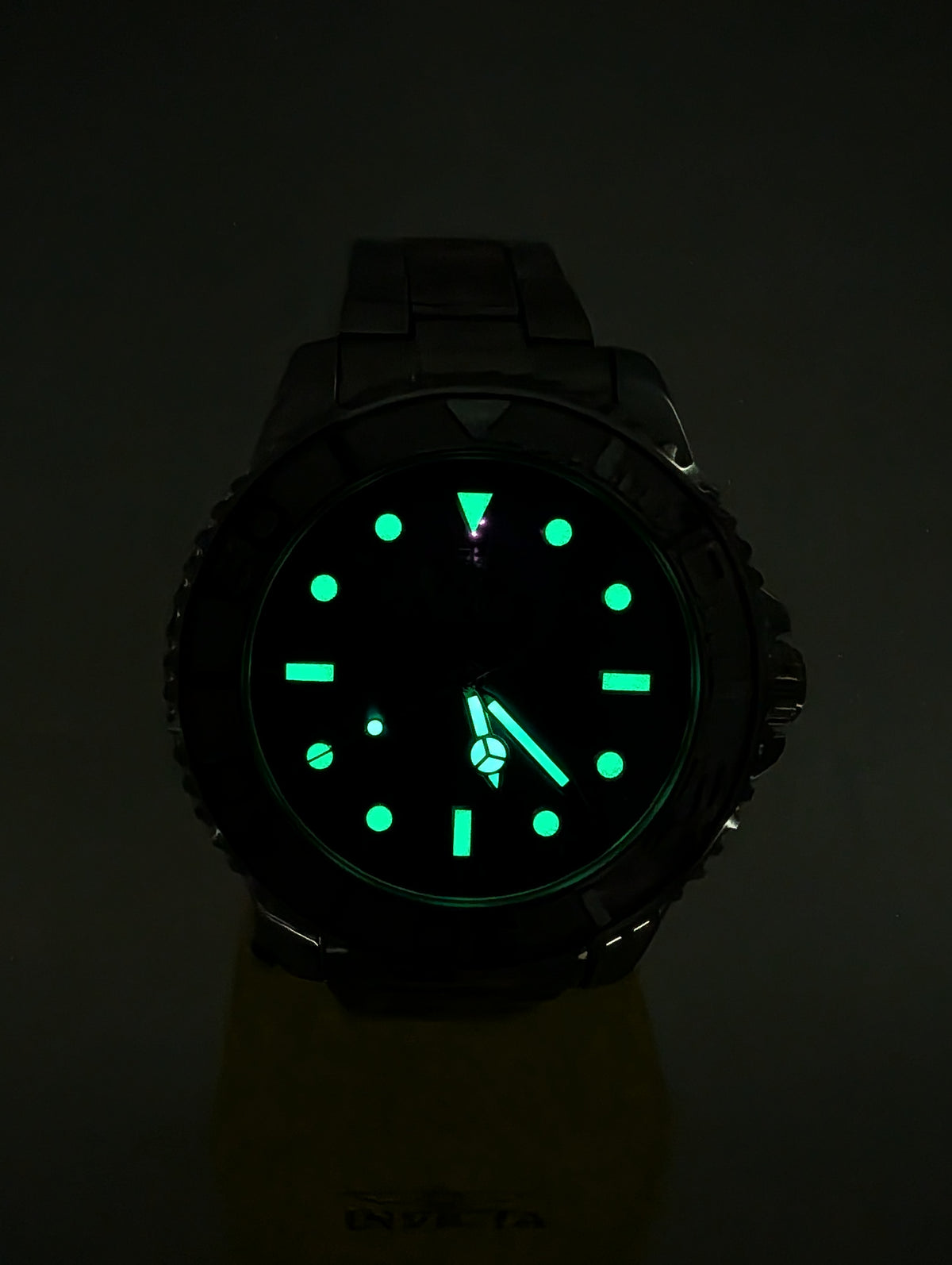 Montres Prestige X Quartz Men's Watch Model MPW-0268 - 43mm