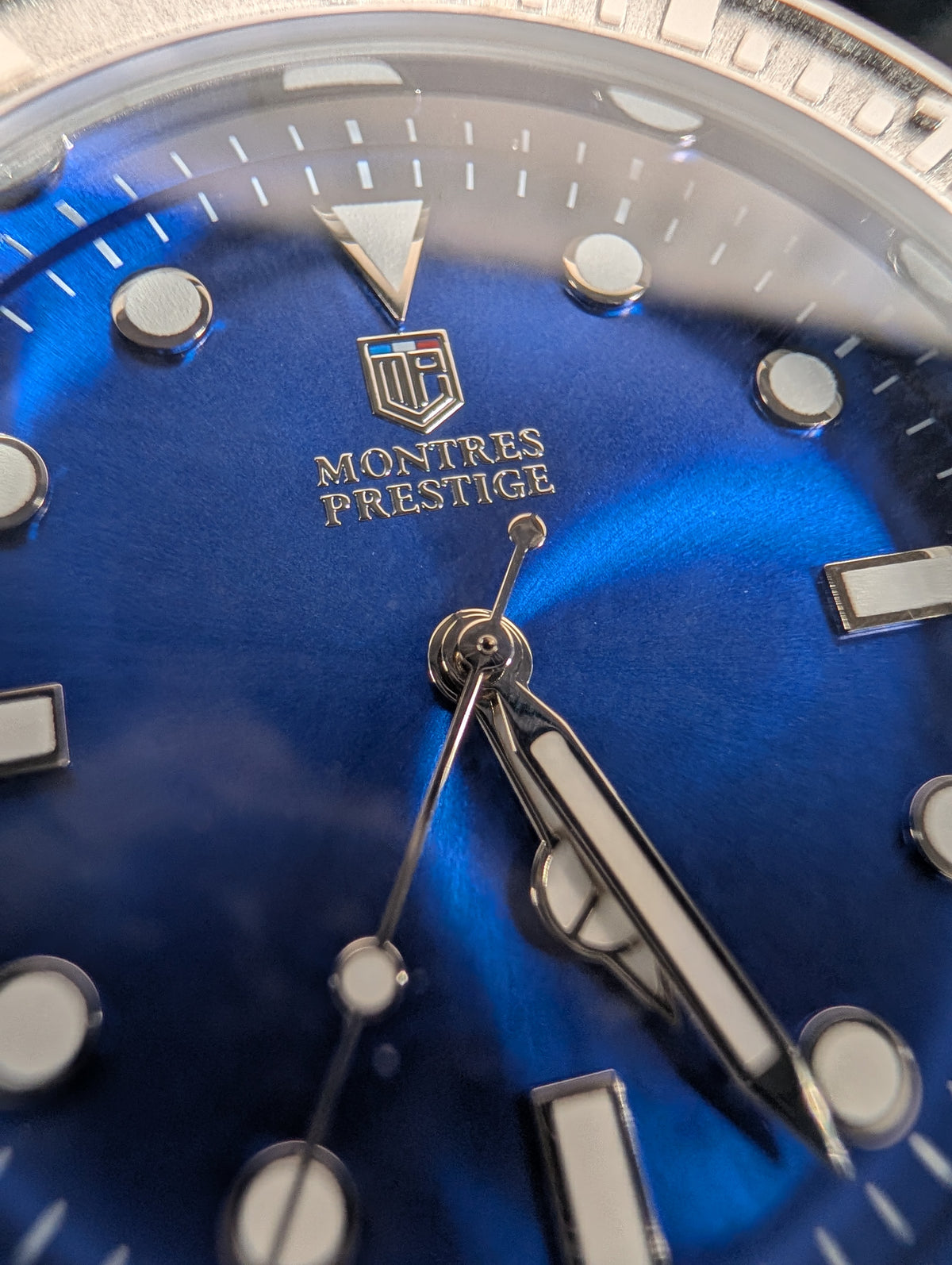 Montres Prestige X Quartz Men's Watch Model MPW-0268 - 43mm